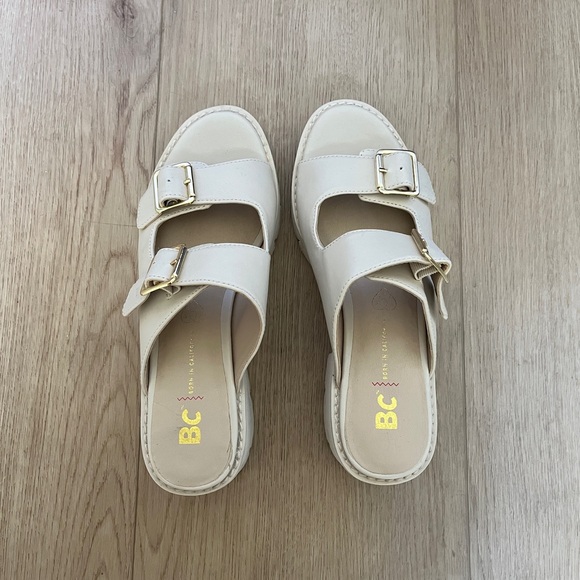 Chunky nude sandals - Picture 2 of 4